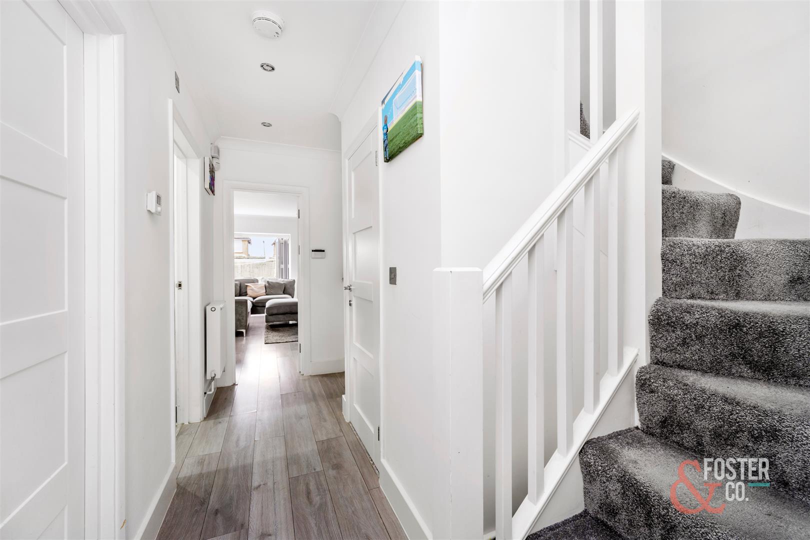 Franklin Road, ShorehamBySea Foster & Co.